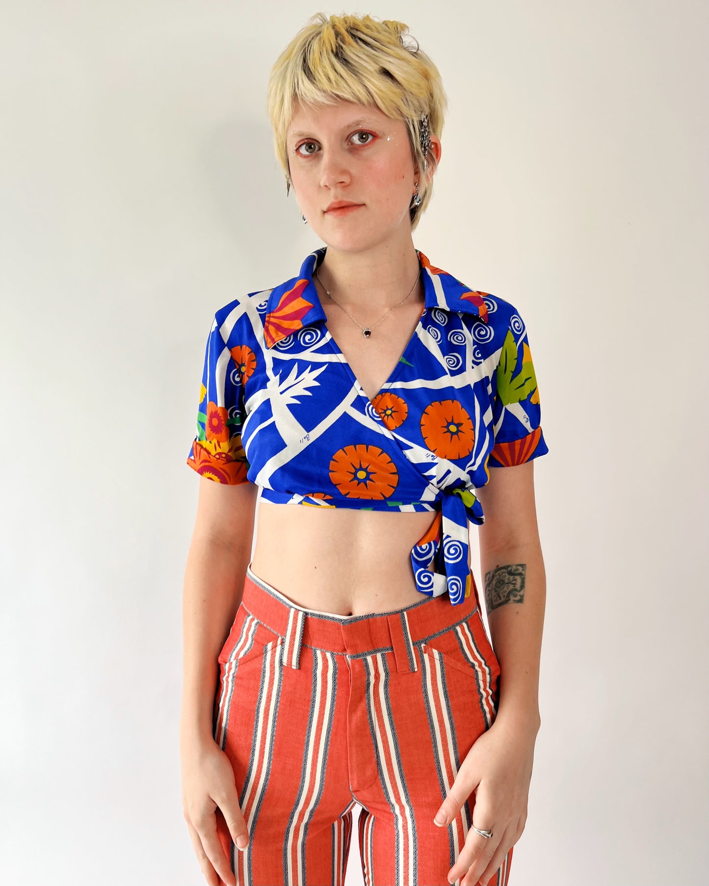 70's Slinky Swirl Psych Crop Top