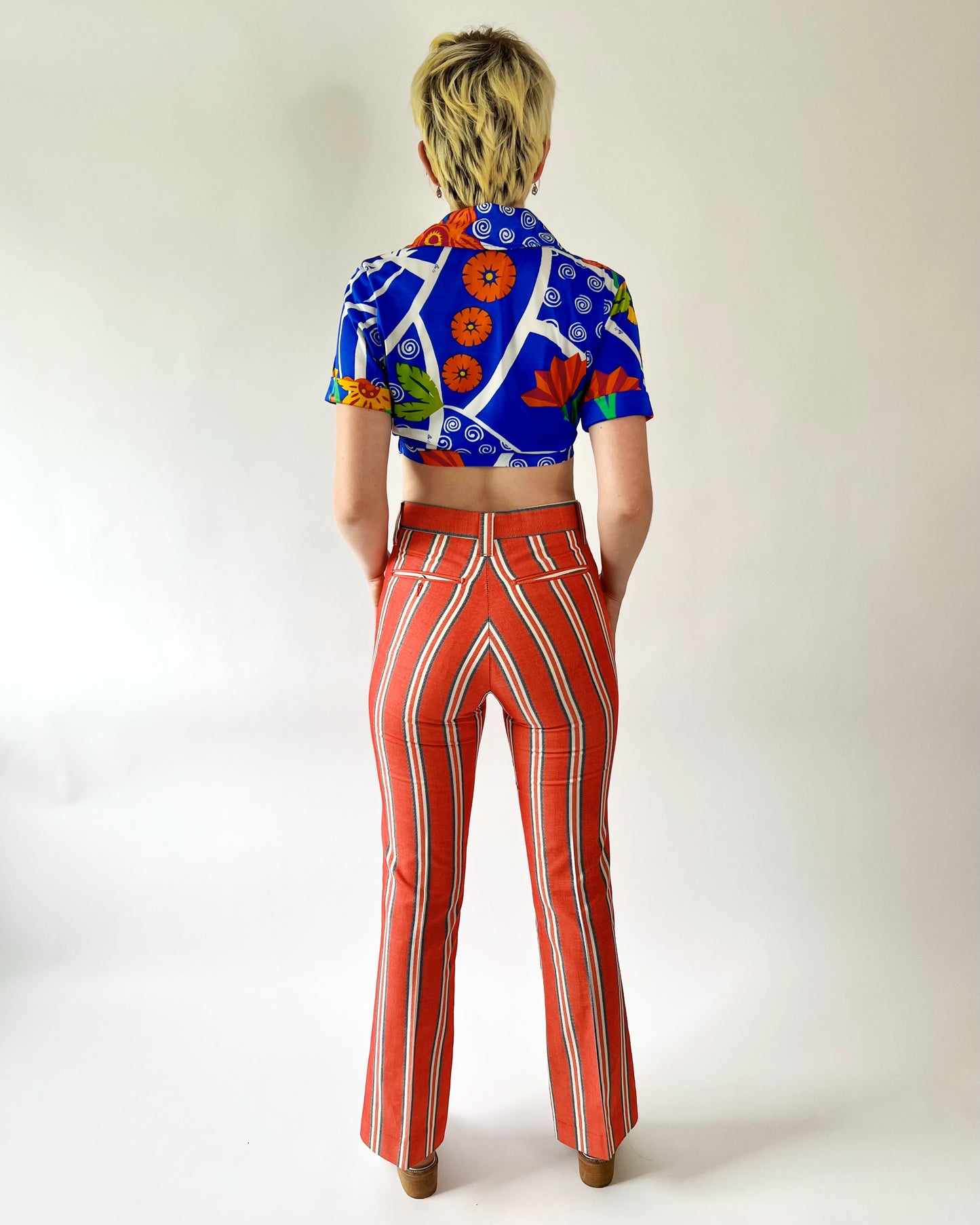 70's Slinky Swirl Psych Crop Top